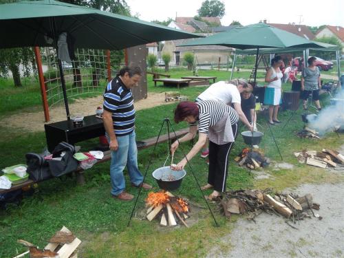 Gulášobraní a&nbsp;degustace pálenek