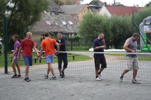 Nohejbalový turnaj trojic